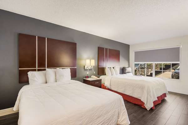  - SureStay Hotel by Best Western North Sarasota