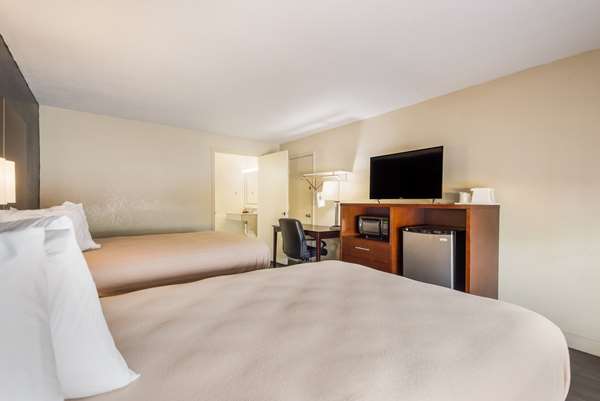  - SureStay Hotel by Best Western North Sarasota