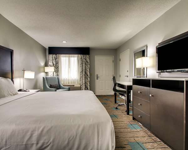  - SureStay Hotel by Best Western Richland - I-20, Exit 47