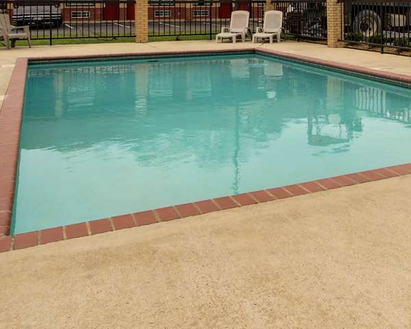 Pool - SureStay Hotel by Best Western Richland - I-20, Exit 47