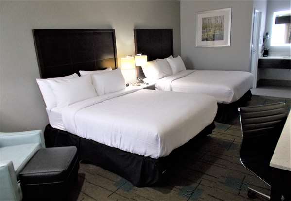  - SureStay Hotel by Best Western Richland - I-20, Exit 47