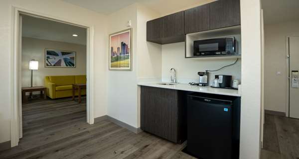 Suite - Best Western Houston Bush Intercontinental Airport Inn Humble - I-69, Exit 147