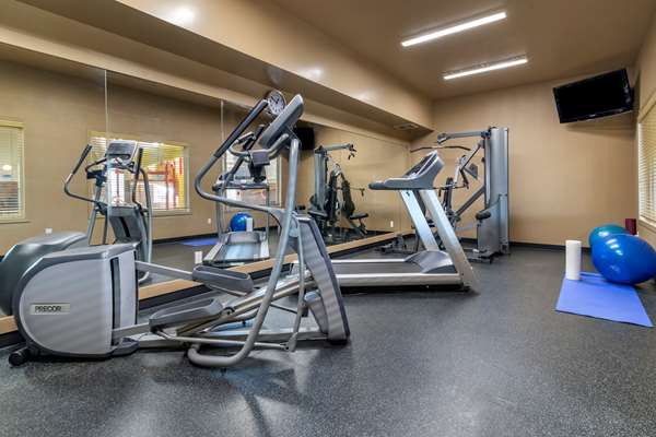Fitness/ Exercise Room - Quality Inn & Suites Rimbey