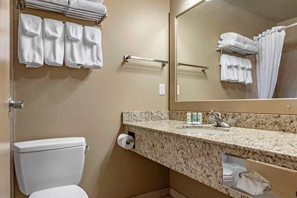Suite - Quality Inn & Suites Rimbey