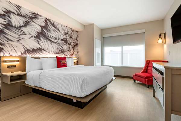 Suite - Cambria Hotel Rock Hill