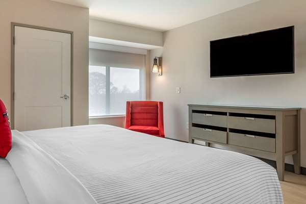 Suite - Cambria Hotel Rock Hill