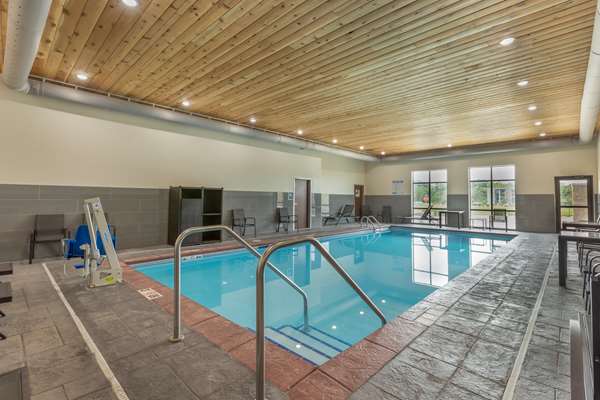 Pool - Best Western Plus Hotel Coralville - I-80, Exit 240