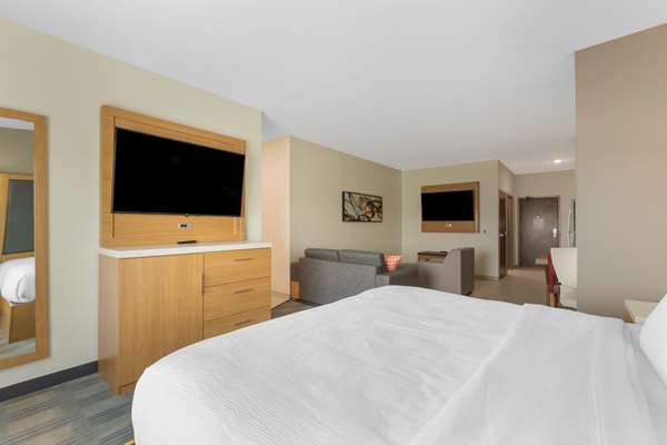  - Best Western Plus Hotel Coralville - I-80, Exit 240