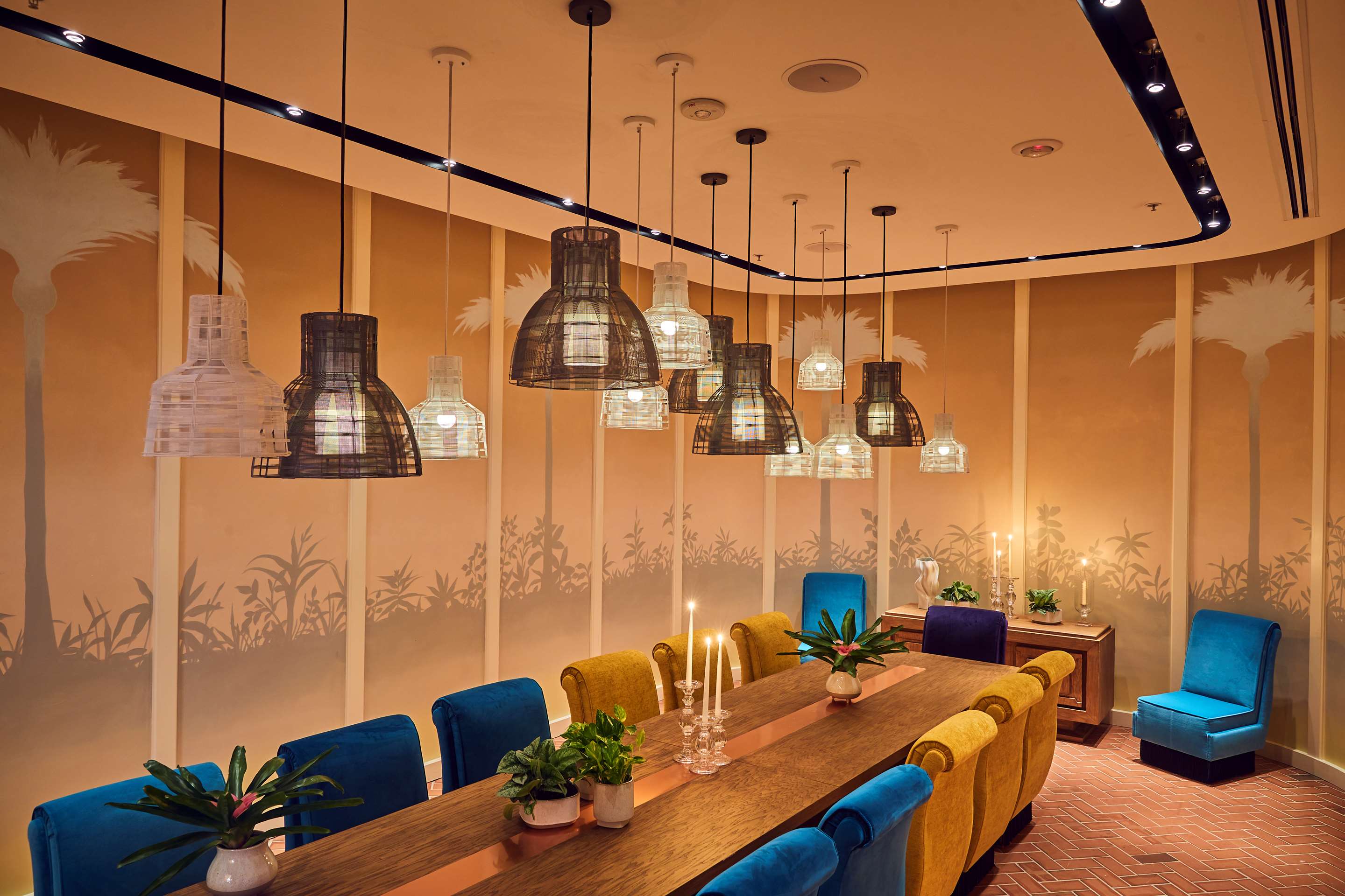 The Drawing Room | The Drayton Hotel