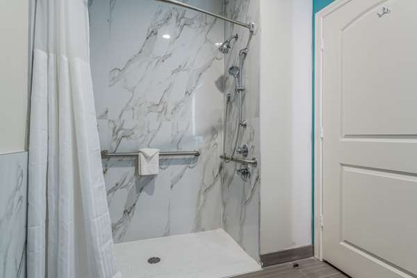  - Red Lion Inn & Suites Katy - I-10, Exit 741