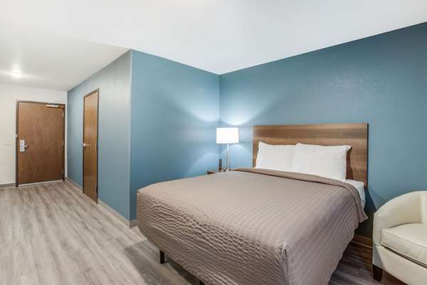  - WoodSpring Suites Farmington Hills