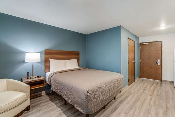  - WoodSpring Suites Farmington Hills