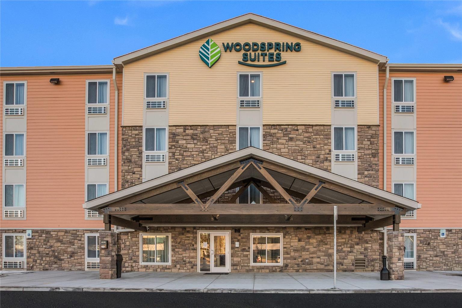 WoodSpring Suites Novi Farmington