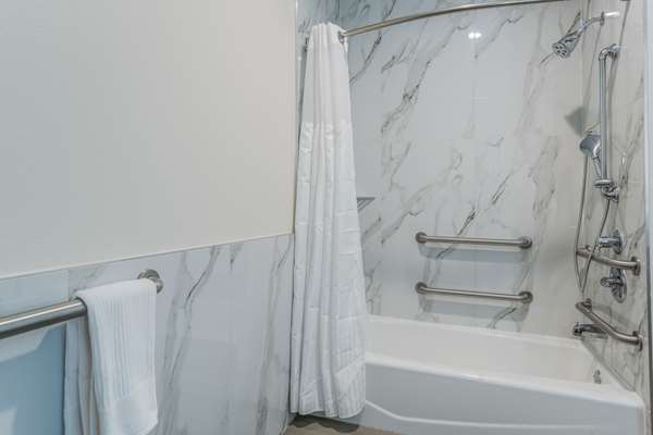  - Americas Best Value Inn Katy - I-10, Exit 741