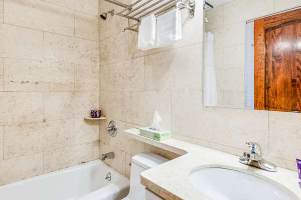  - Knights Inn Brooklyn New York