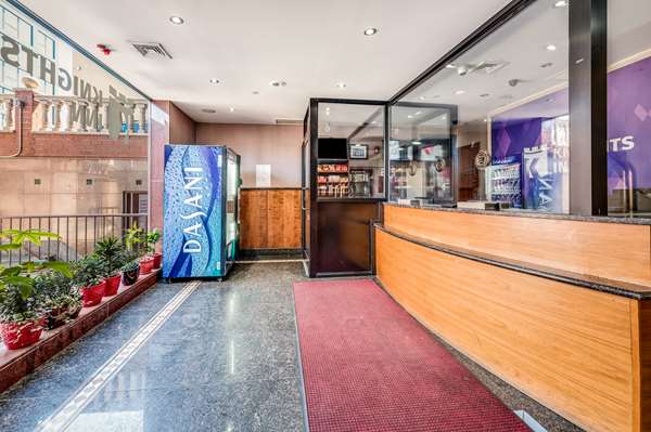  - Knights Inn Brooklyn New York