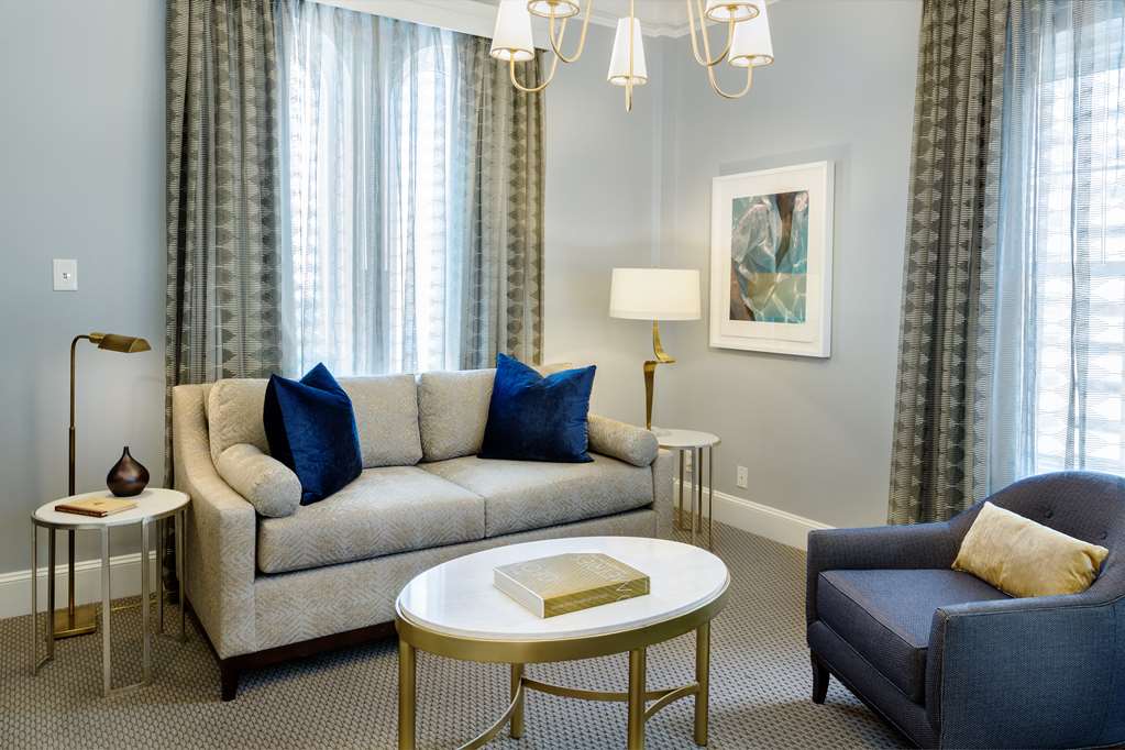 The Lancaster Hotel