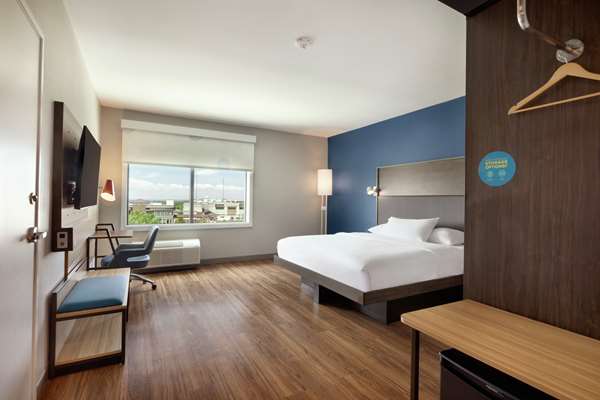  - Tru by Hilton Hotel Frisco