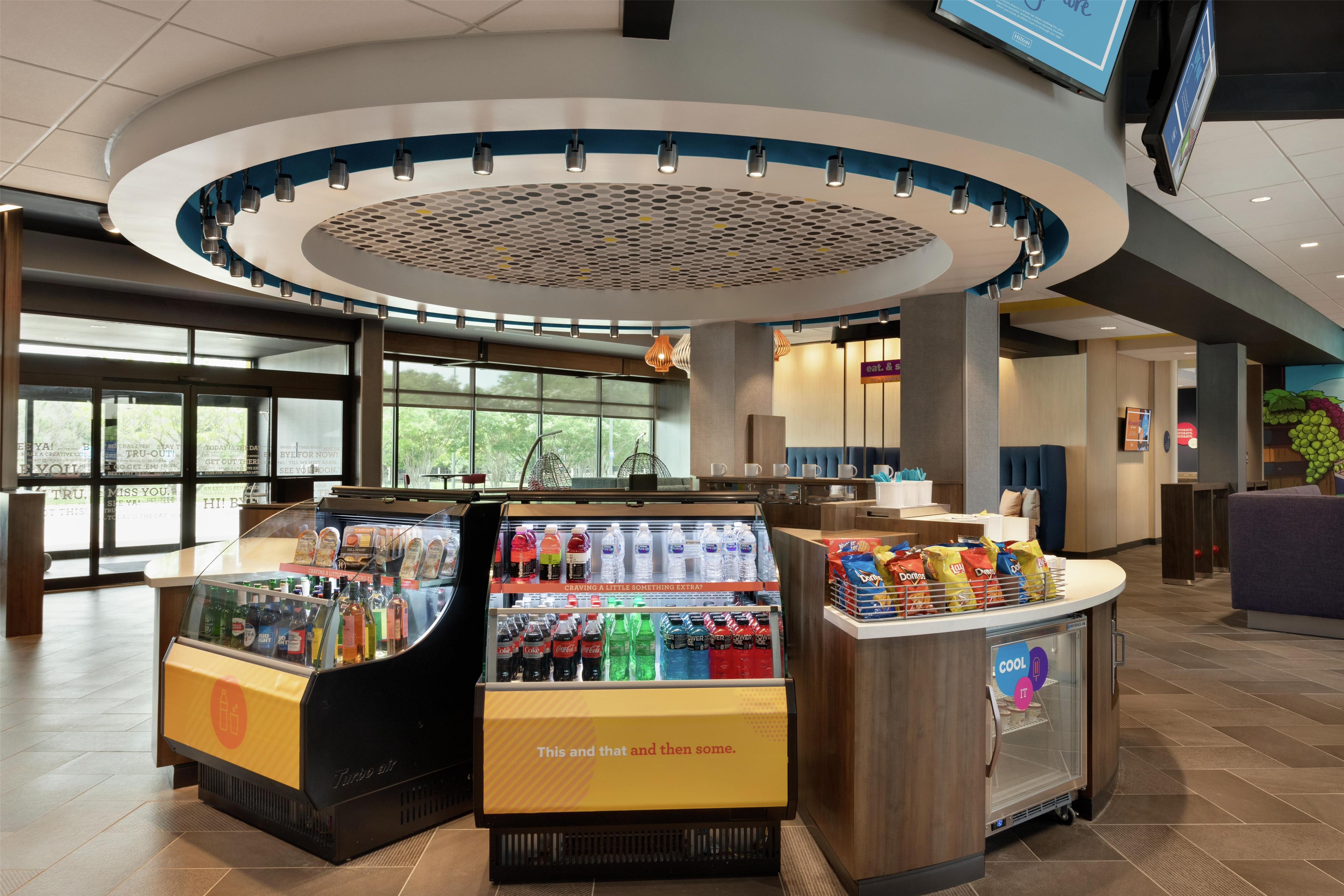 Lobby | Tru By Hilton Frisco Dallas, TX