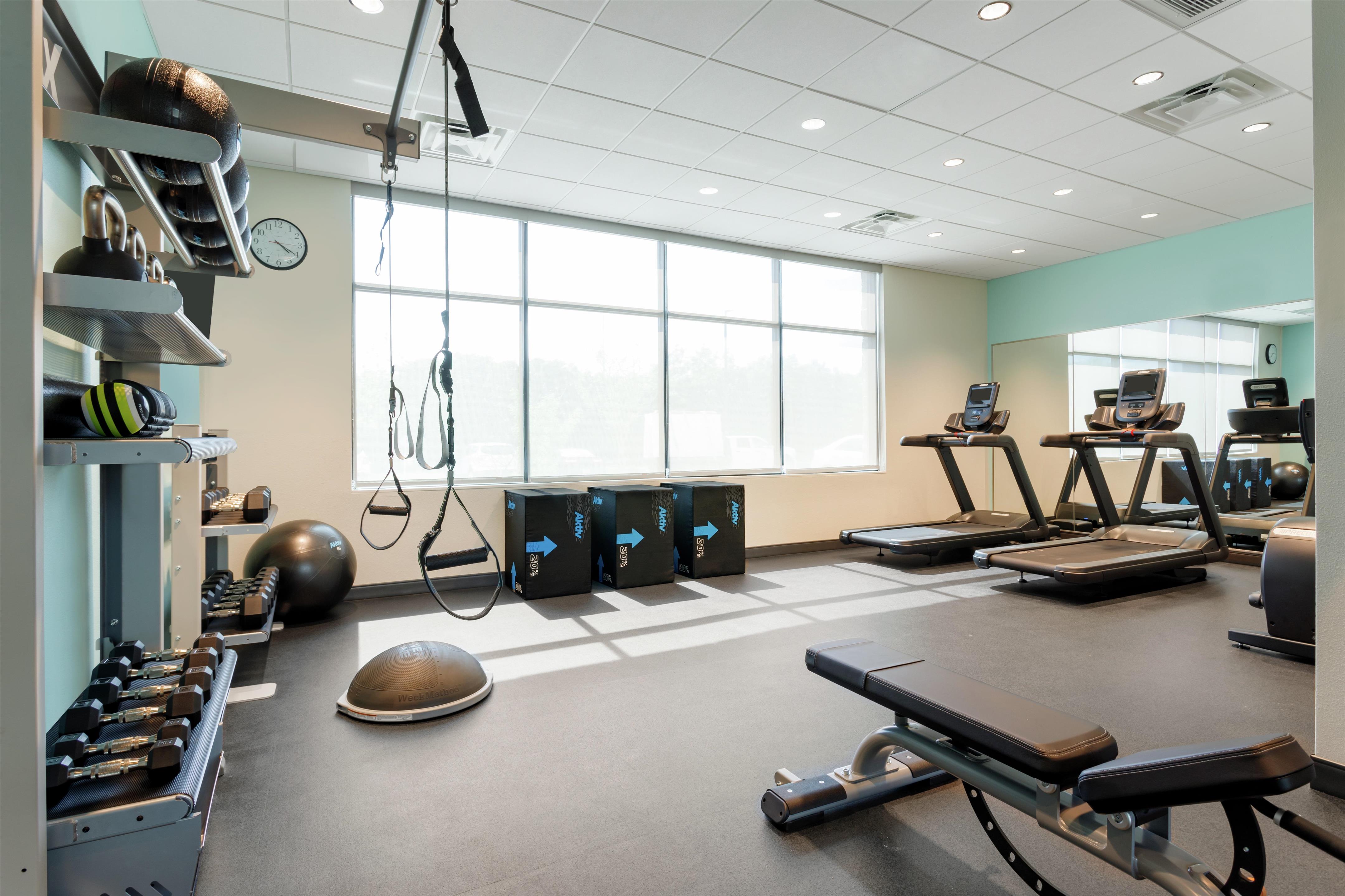 Health club fitness center gym | Tru By Hilton Frisco Dallas, TX