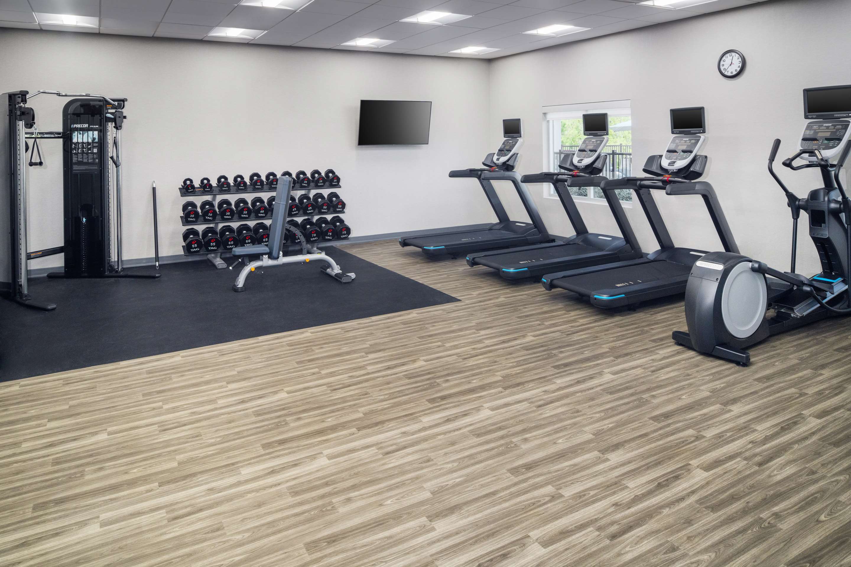Health club fitness center gym | Hampton Inn Kissimmee North