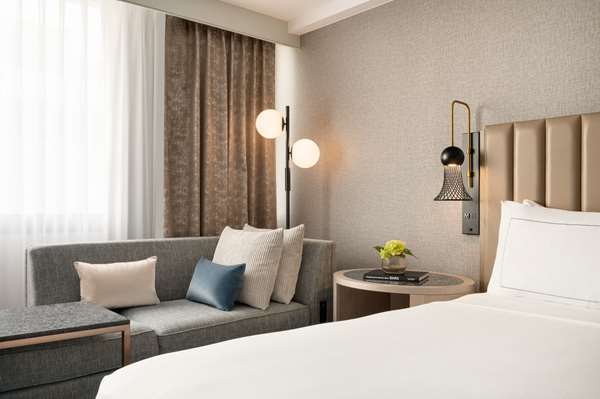  - DoubleTree by Hilton Hotel North South San Francisco