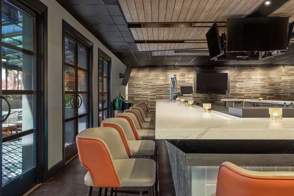 Bar - DoubleTree by Hilton Hotel North South San Francisco