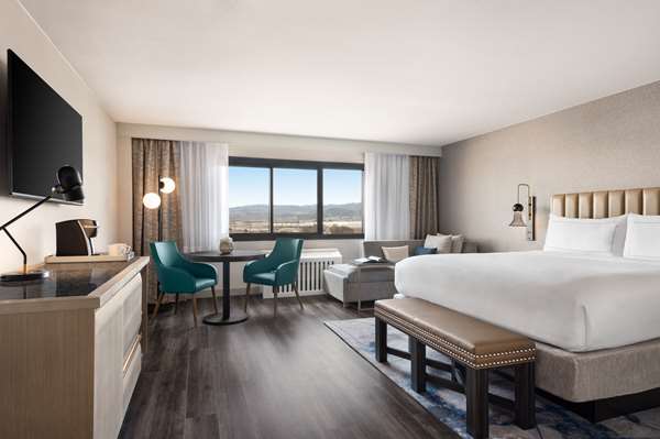  - DoubleTree by Hilton Hotel North South San Francisco