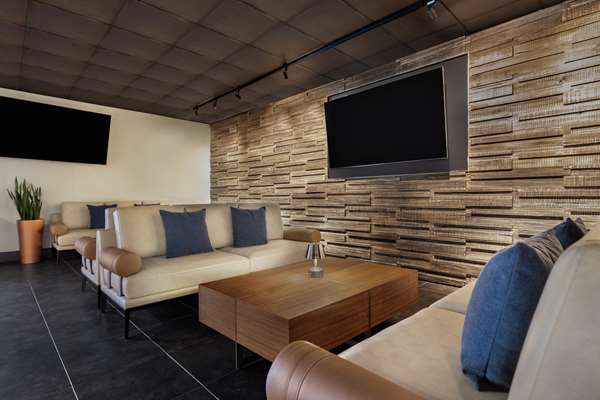 Restaurant - DoubleTree by Hilton Hotel North South San Francisco