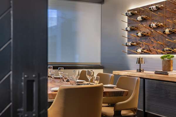 Restaurant - DoubleTree by Hilton Hotel North South San Francisco