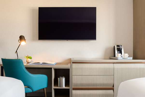  - DoubleTree by Hilton Hotel North South San Francisco