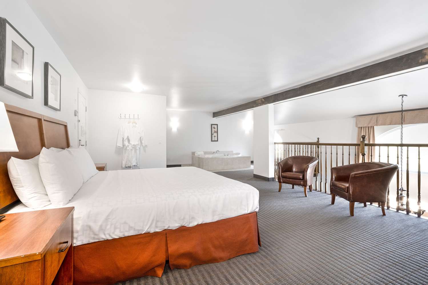 Hotel le Victorin Victoriaville, QC See Discounts