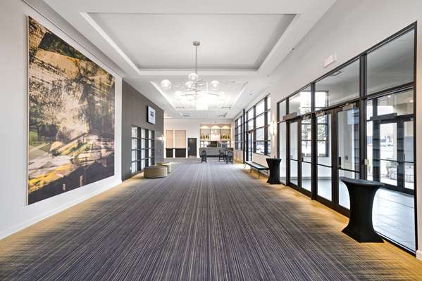  - Hotel le Victorin Victoriaville