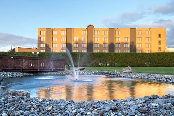 Exterior view - Hotel le Victorin Victoriaville