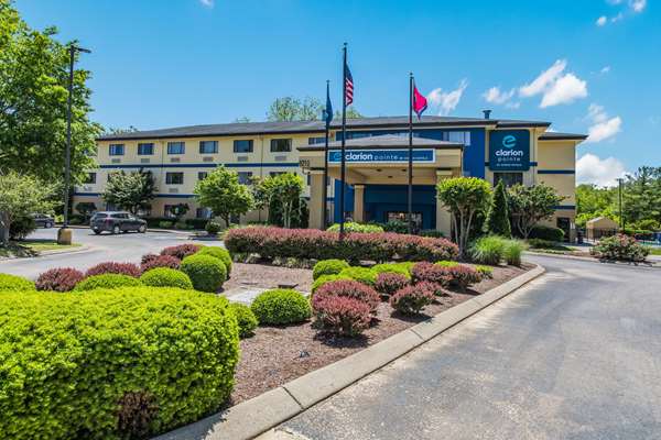 Exterior view - Clarion Pointe Hotel Franklin - I-65, Exit 65