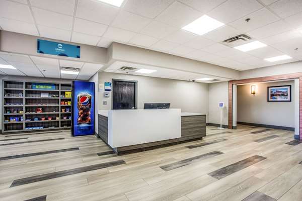  - Clarion Pointe Hotel Franklin - I-65, Exit 65