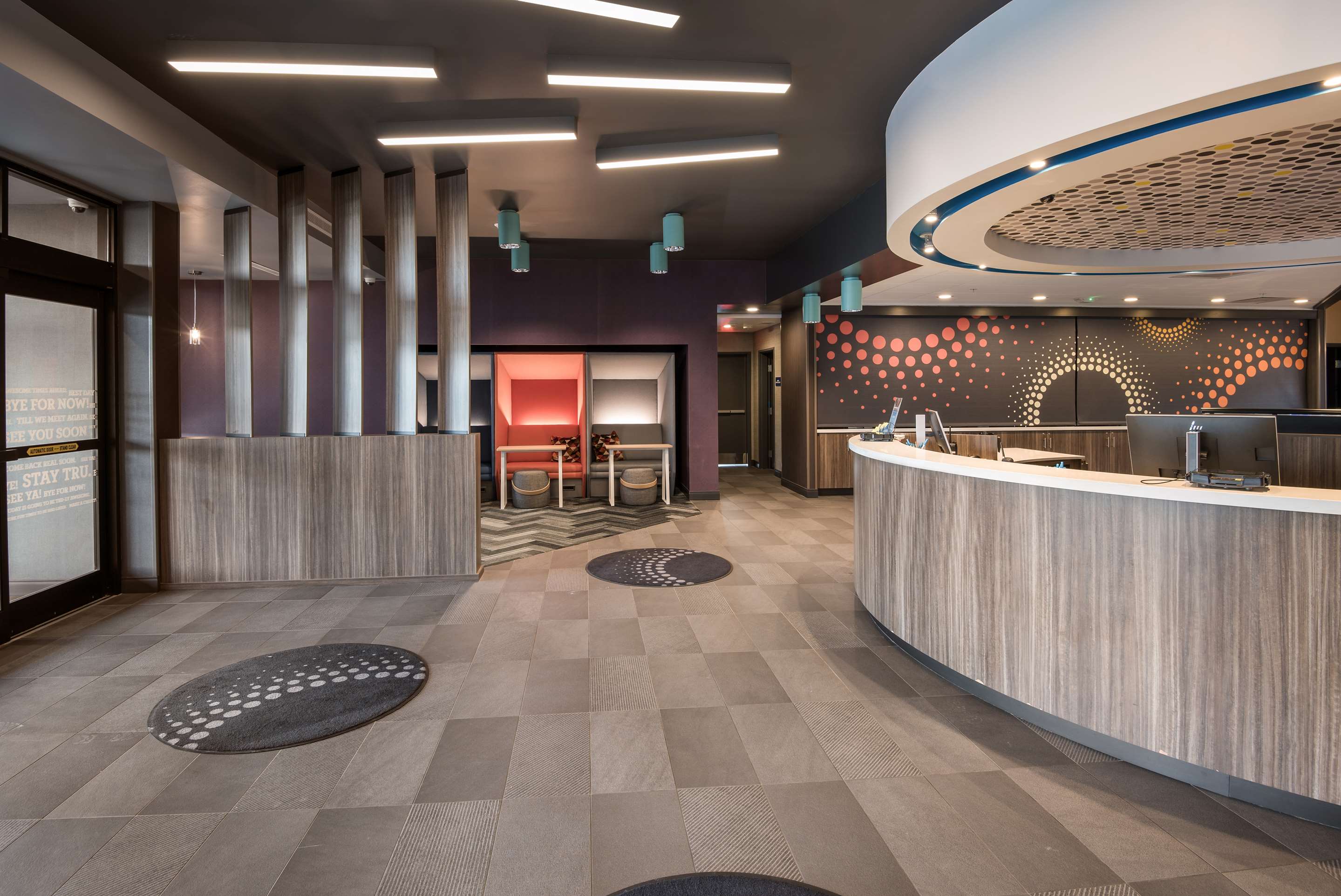 Lobby | Tru by Hilton Warsaw