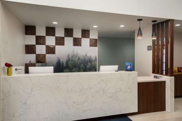  - Best Western Colfax Hotel