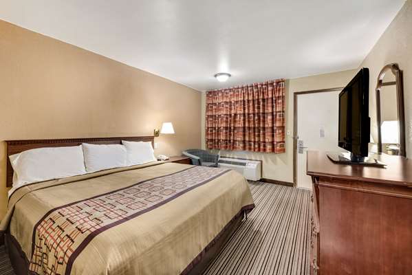  - Rodeway Inn West Columbus - I-70, Exit 91