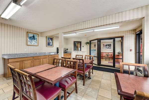 Amenities - Rodeway Inn West Columbus - I-70, Exit 91