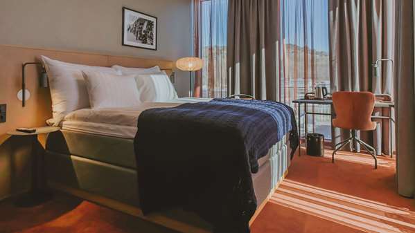 Guest Room,On-Site