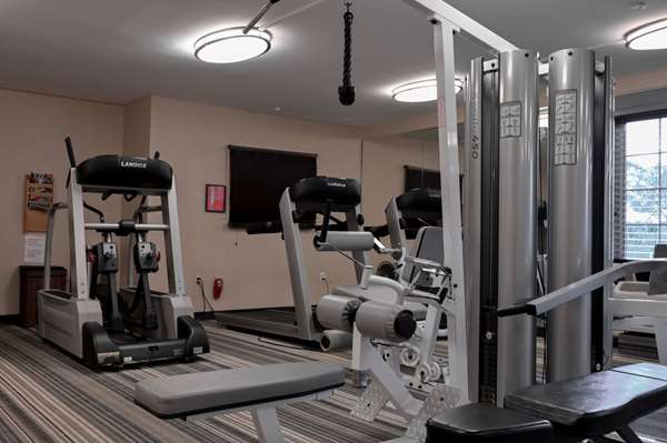 Fitness/ Exercise Room - Sonesta Simply Suites Clearwater