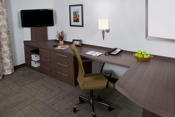  - Sonesta Simply Suites Arlington - I-30, Exit 29