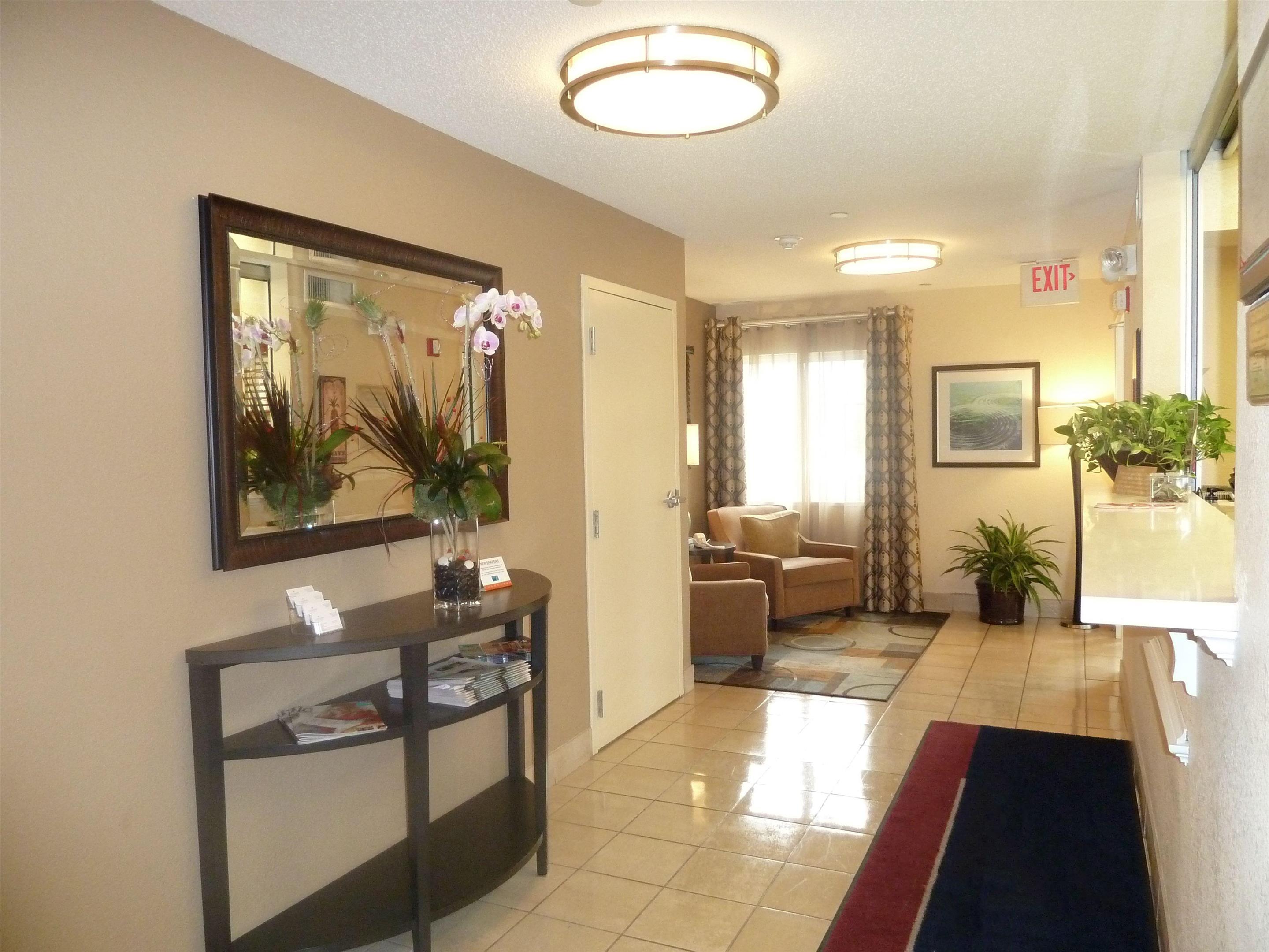 Front Desk lobby | Sonesta Simply Suites Arlington