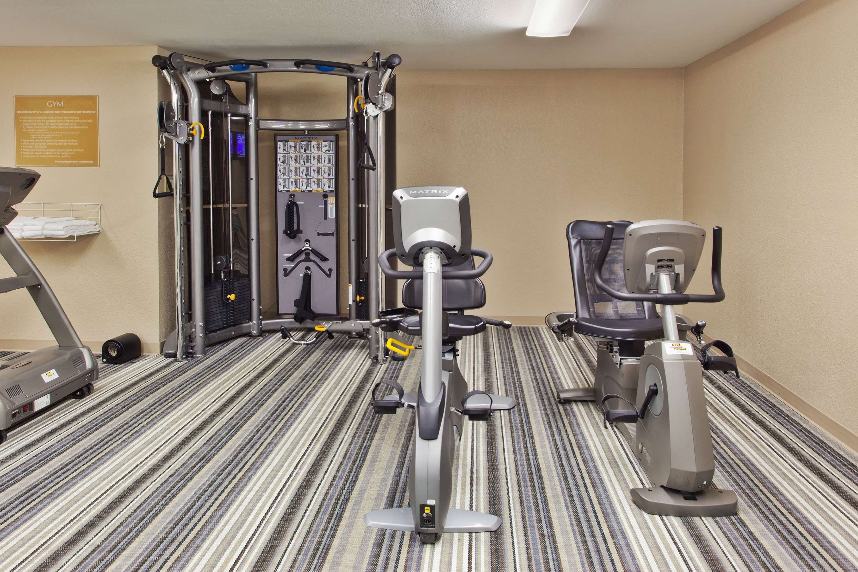 Fitness Center | Sonesta Simply Suites Dallas Las Colinas