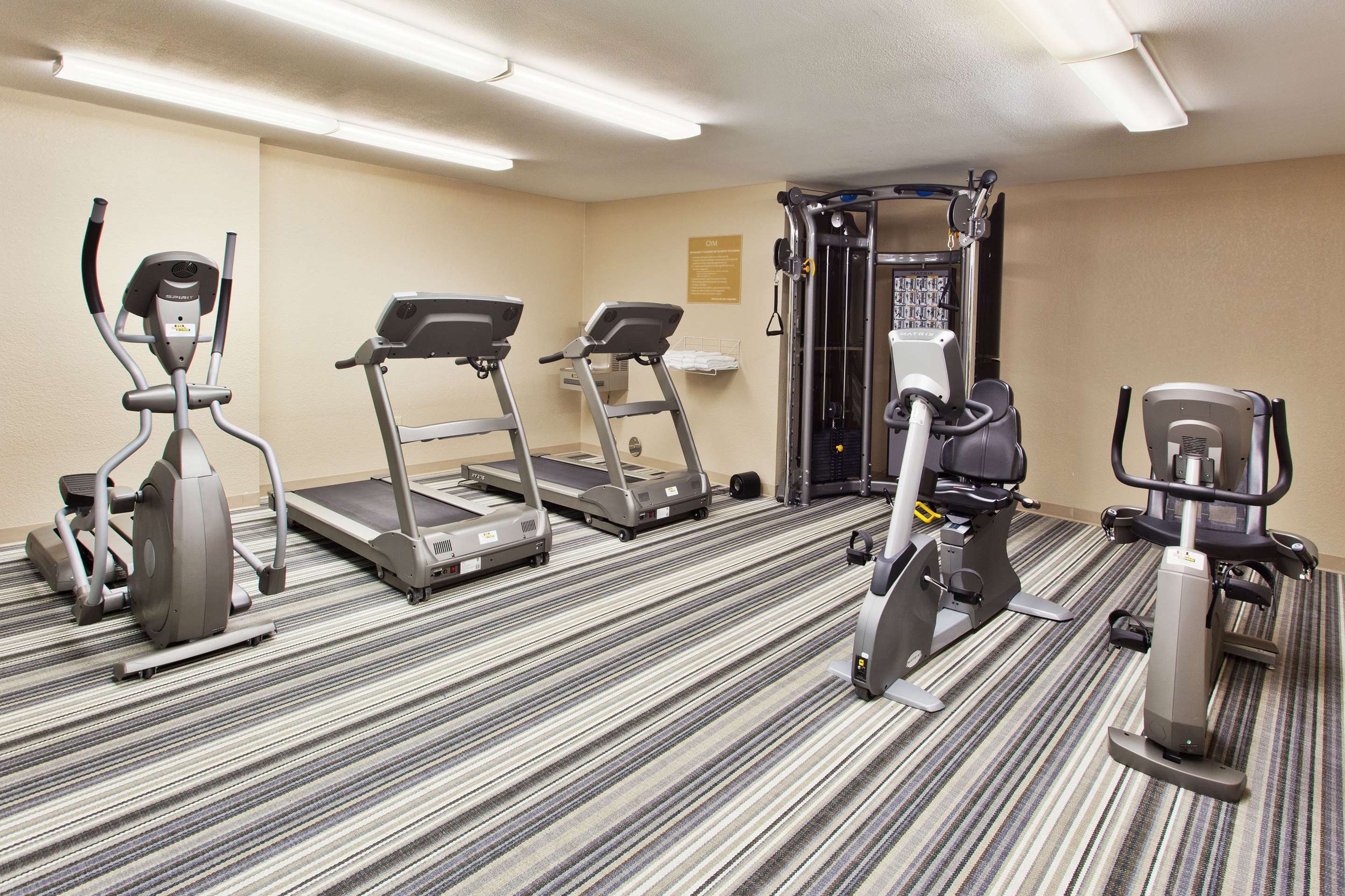 Fitness Center | Sonesta Simply Suites Dallas Las Colinas
