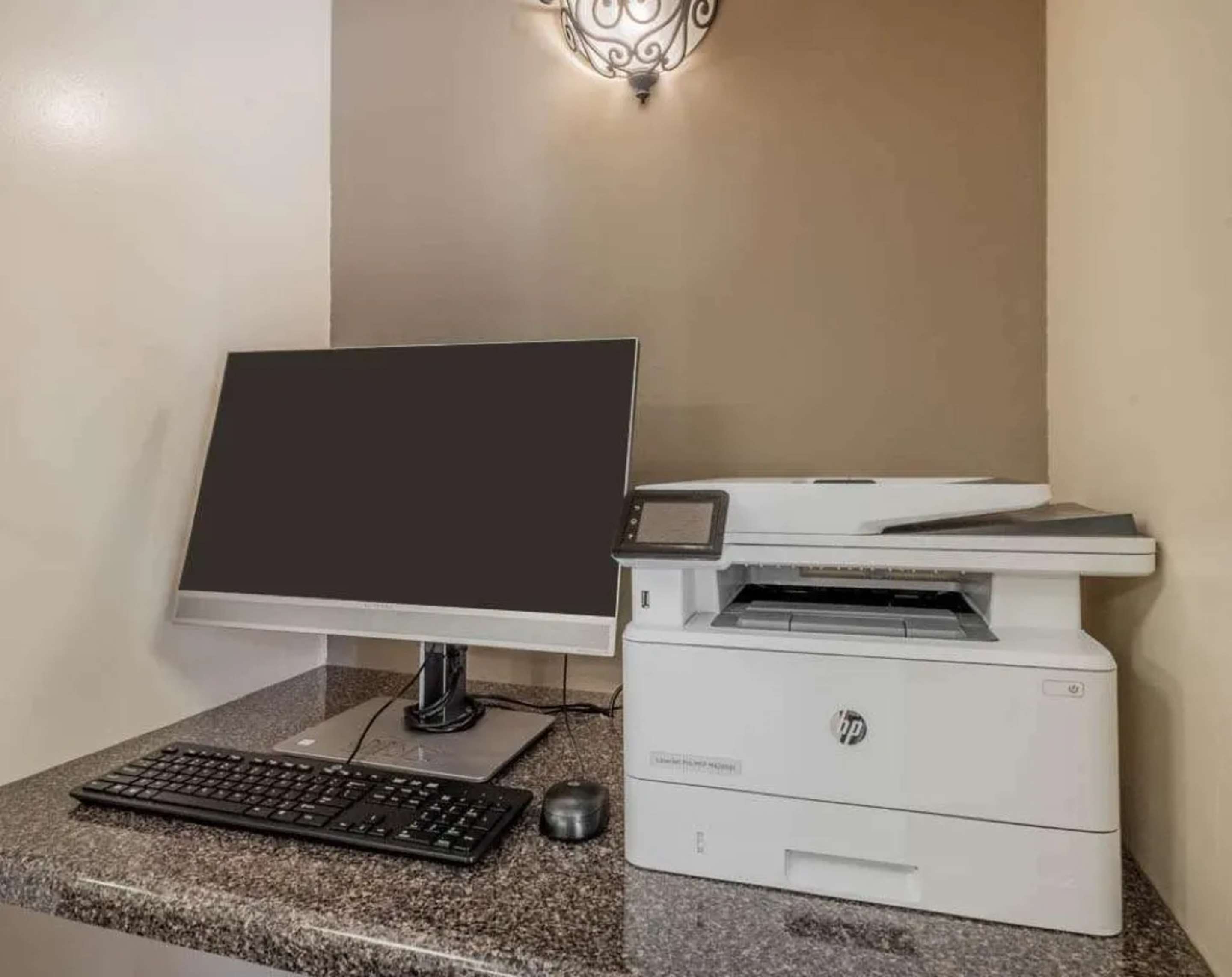 Business Center | Sonesta Simply Suites Pittsburgh Airport