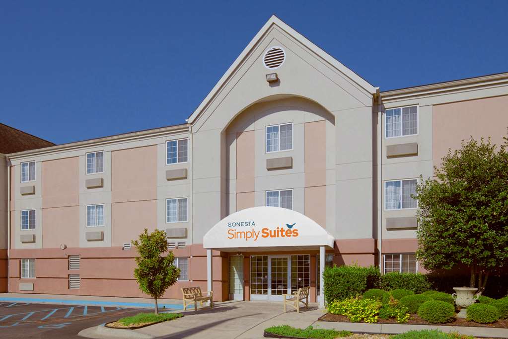 Sonesta Simply Suites Research Park