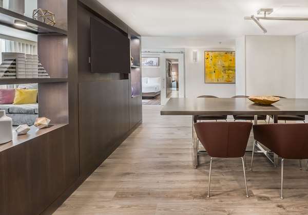 Suite - Sonesta Hotel Downtown Denver