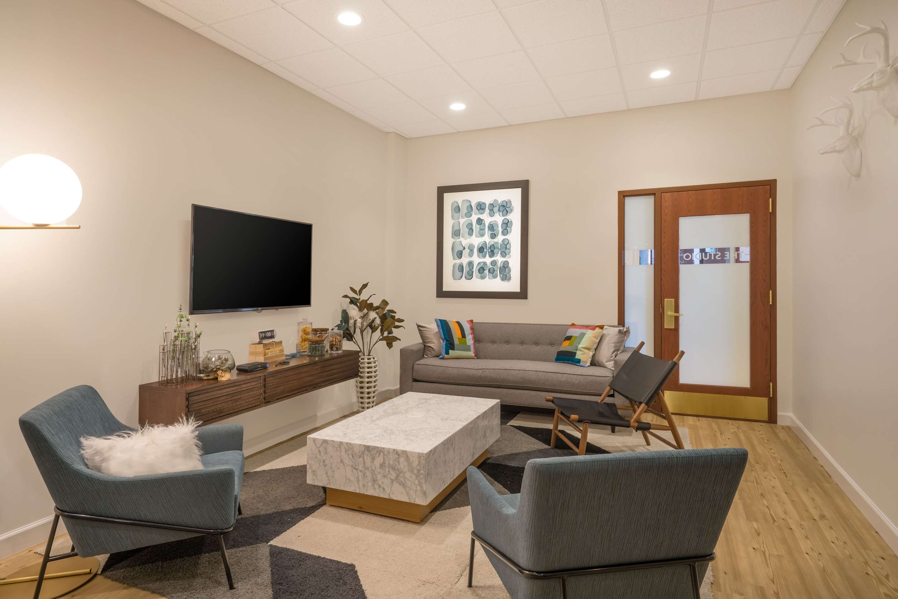 The Huddle | Sonesta Milwaukee West Wauwatosa